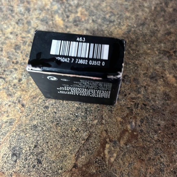 MAC Eye Shadow SOFT BROWN Matte - Picture 9 of 9